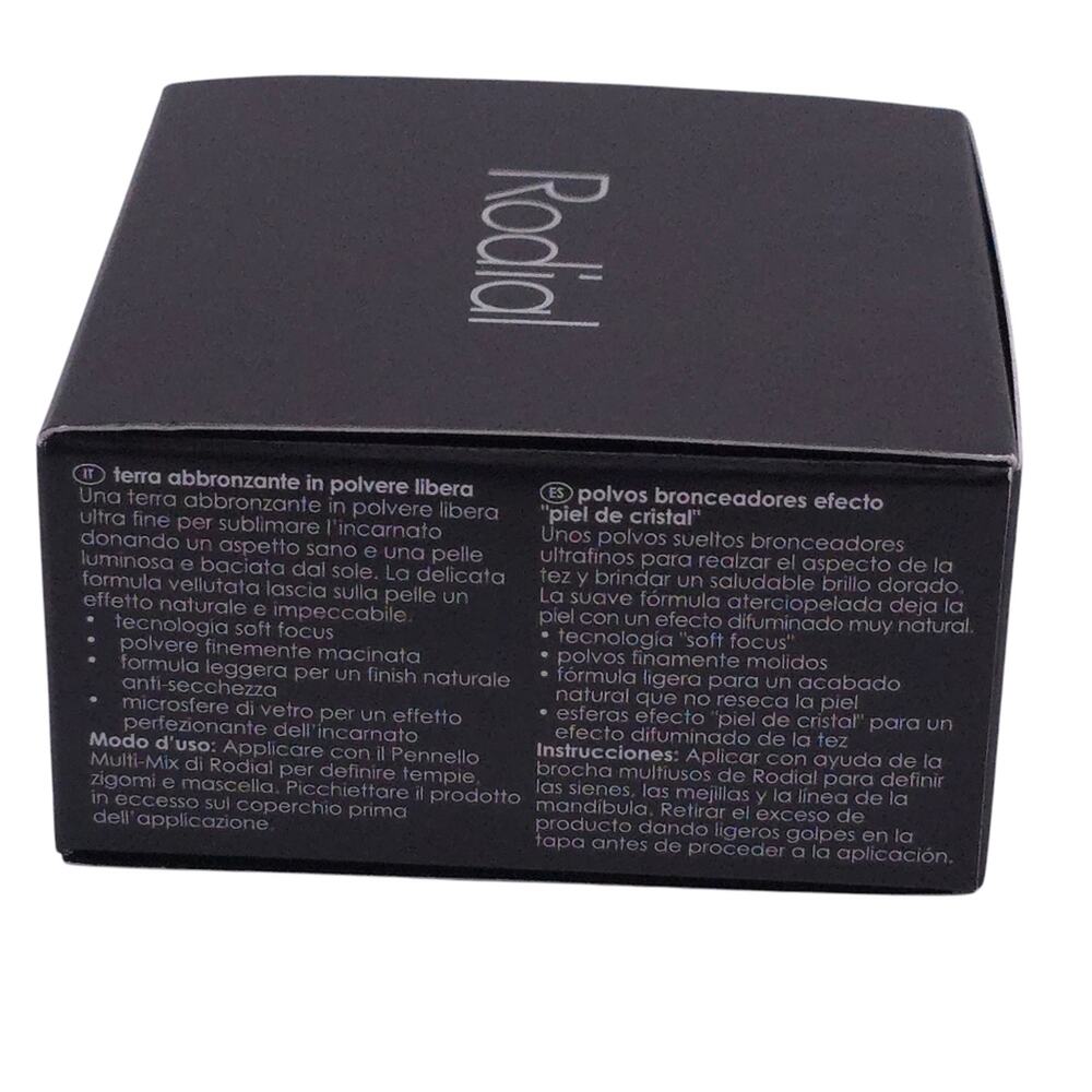 Rodial Glass Bronzing Powder - Picture 4 of 10